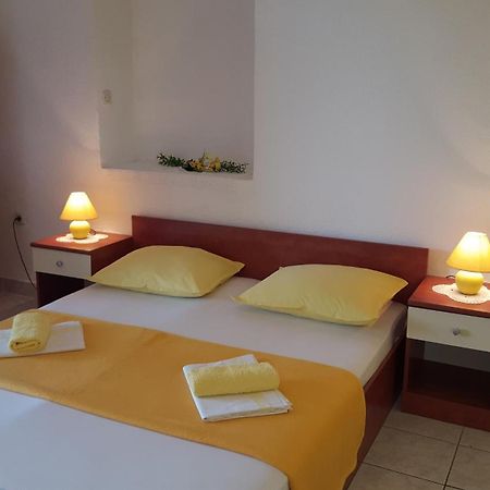 Apartments With A Parking Space Gradac, Makarska - 11332 Gradac  Pokój zdjęcie